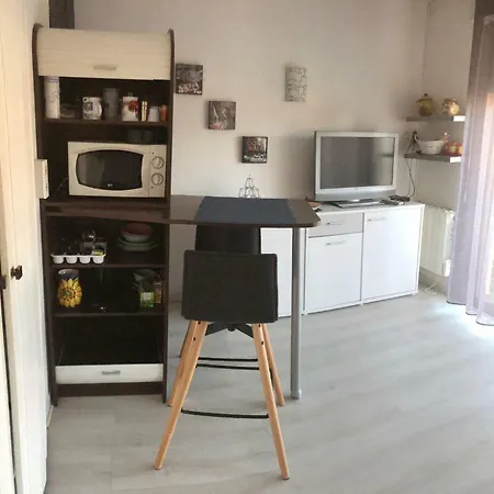 Lägenhet Studio 19m2 En Front De Mer Avec Balcon Au Dernier Etage Cagnes-sur-Mer