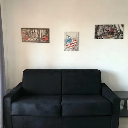 Studio 19m2 En Front De Mer Avec Balcon Au Dernier Etage Cagnes-sur-Mer